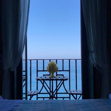 La Torretta Del Senatore ポリニャーノ・ア・マーレ エクステリア 写真